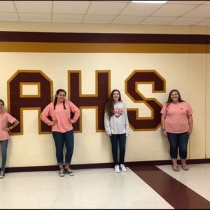 Meet your Posher, Faith